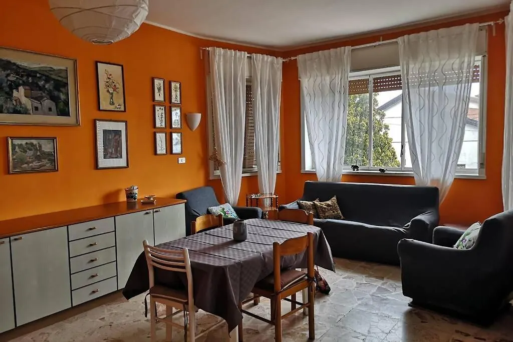 La Villa Di Flora Singola Monterosso Etneo Fleri Italië